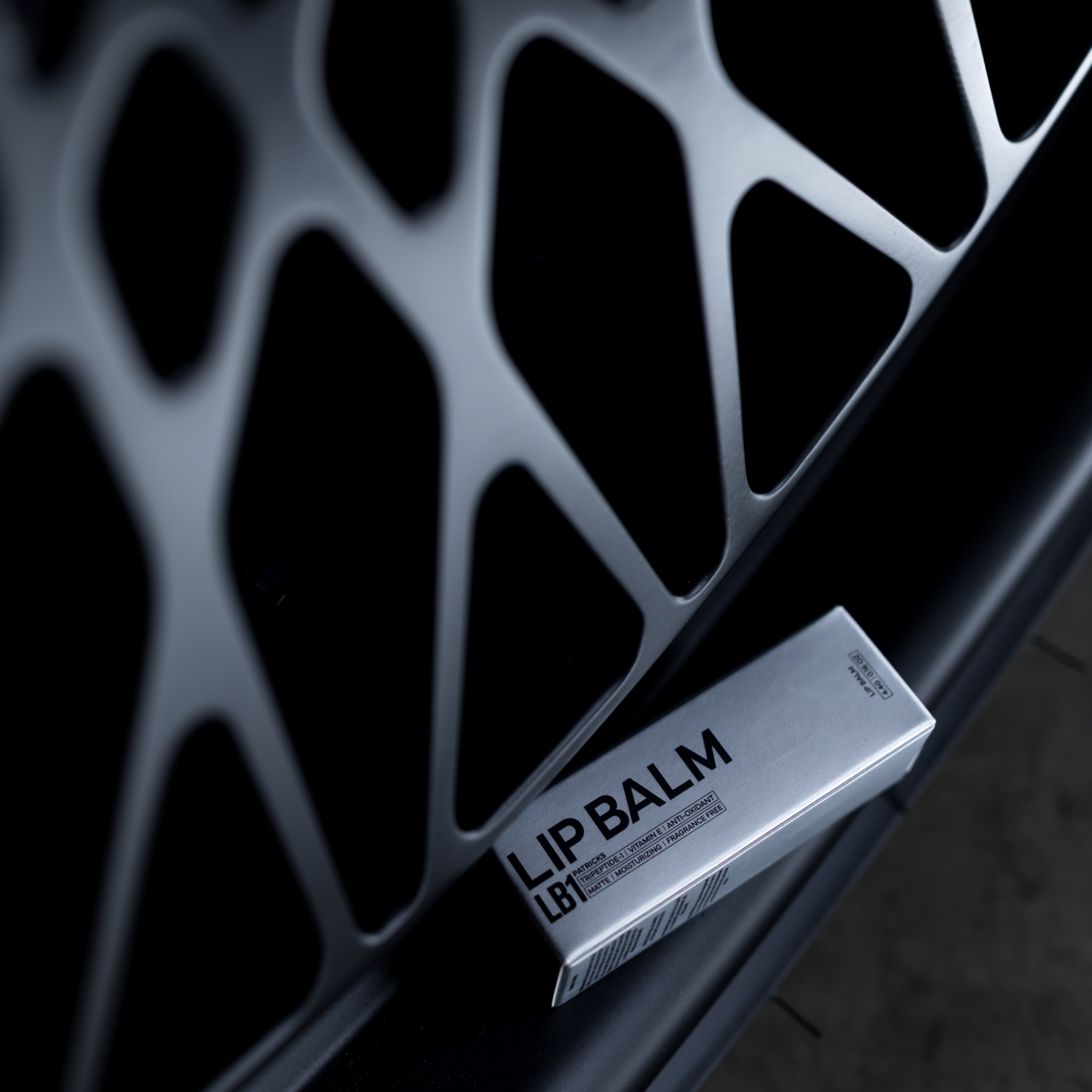 LB1 | LIP BALM TEST PILOT